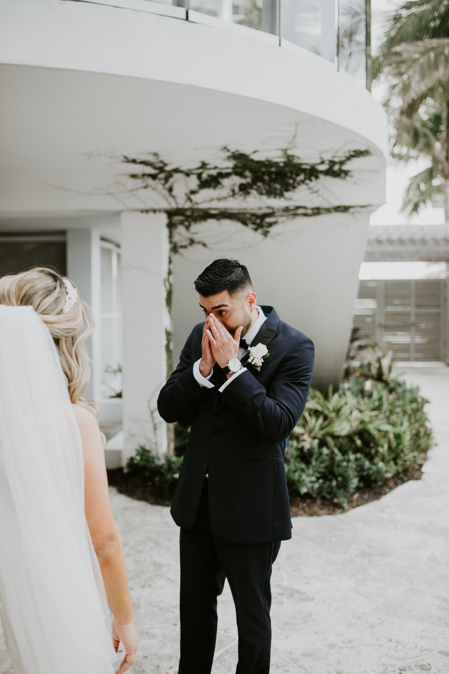 Romatic Wedding at The Confidante Hotel – Miami Beach Wedding Photographer -15