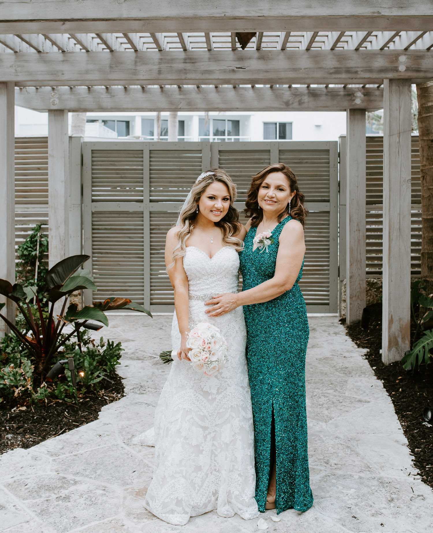 Romatic Wedding at The Confidante Hotel – Miami Beach Wedding Photographer -41