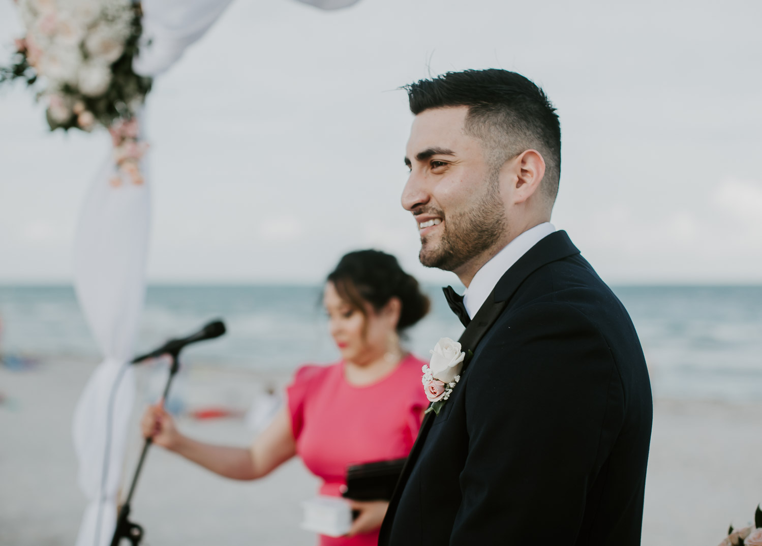 Romatic Wedding at The Confidante Hotel – Miami Beach Wedding Photographer -62