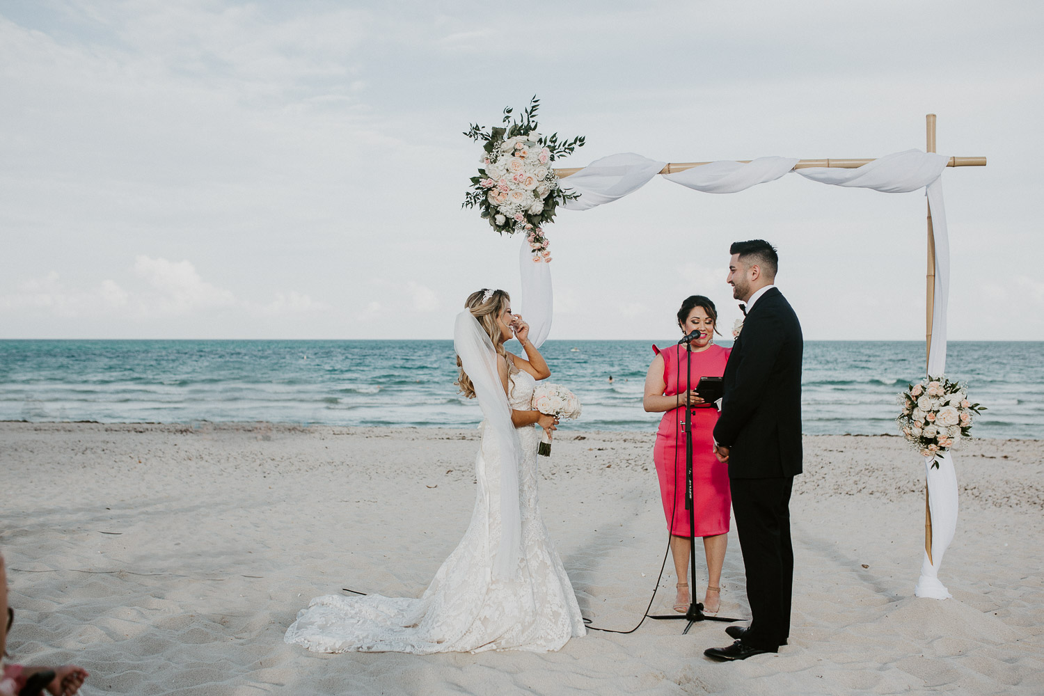 Romatic Wedding at The Confidante Hotel – Miami Beach Wedding Photographer -71