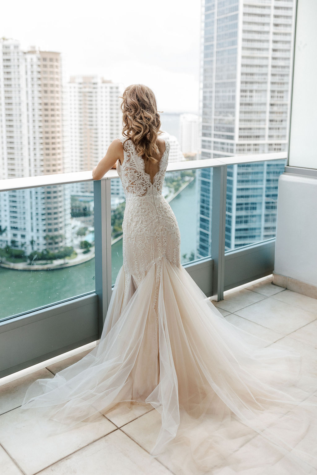 Penthouse Riverside Wharf Wedding, Miami Wedding Photographer, Rooftop Wedding Miami, Erika Tuesta Photography