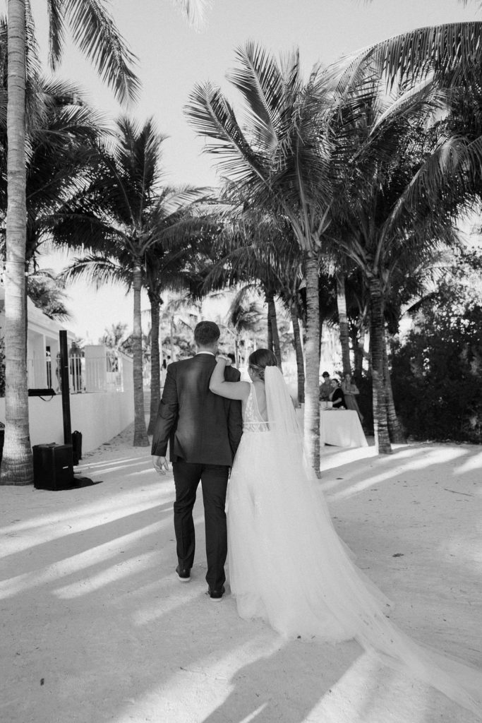 Isla Bella Beach Resort Wedding, Isla Bella Beach Resort, Erika Tuesta Photography, Florida Keys Wedding Photographer